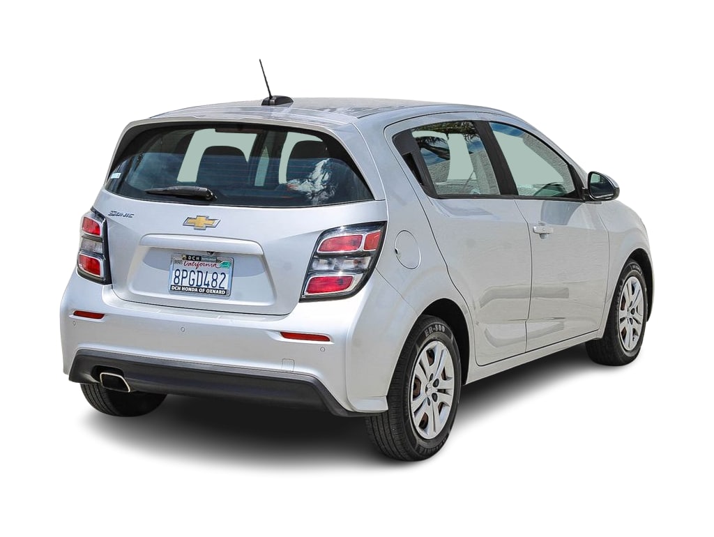 Thumbnail: 2020 Chevrolet Sonic - 18