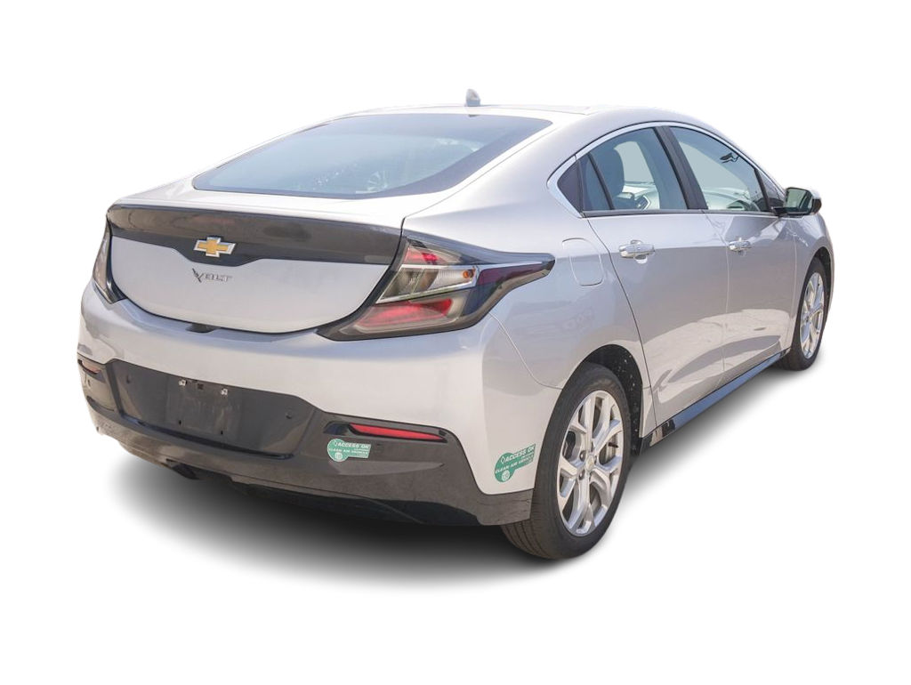 Thumbnail: 2017 Chevrolet Volt - 10