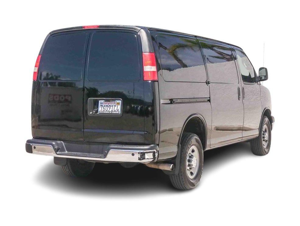 Thumbnail: 2018 Chevrolet Express - 17