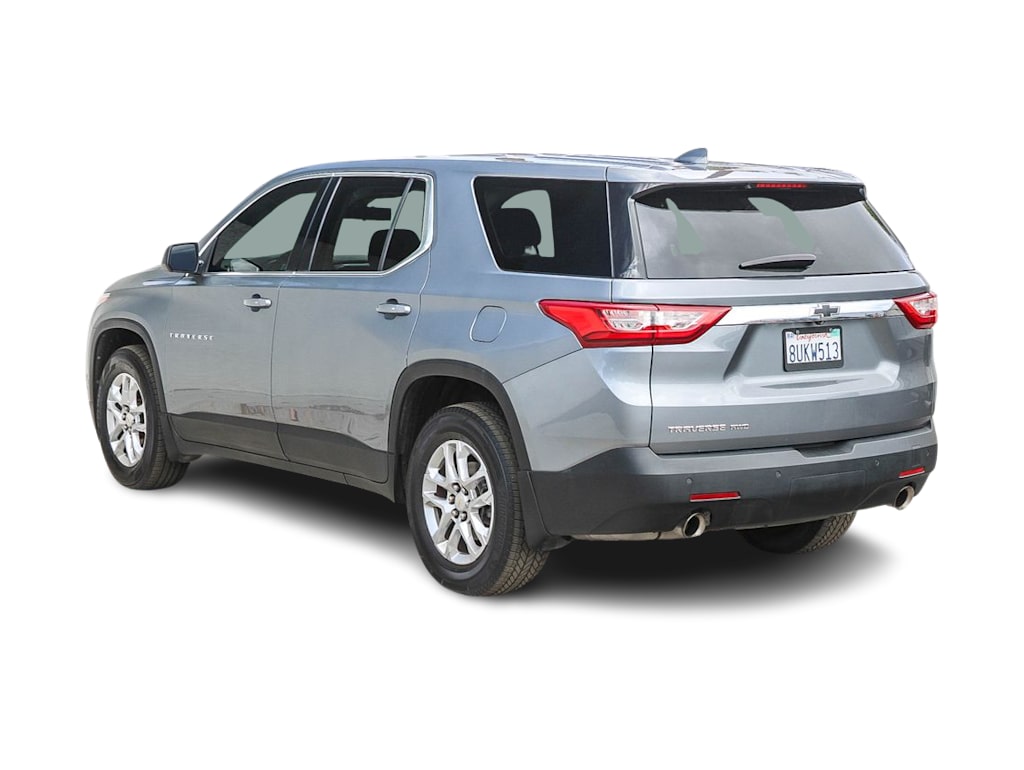Thumbnail: 2021 Chevrolet Traverse - 2