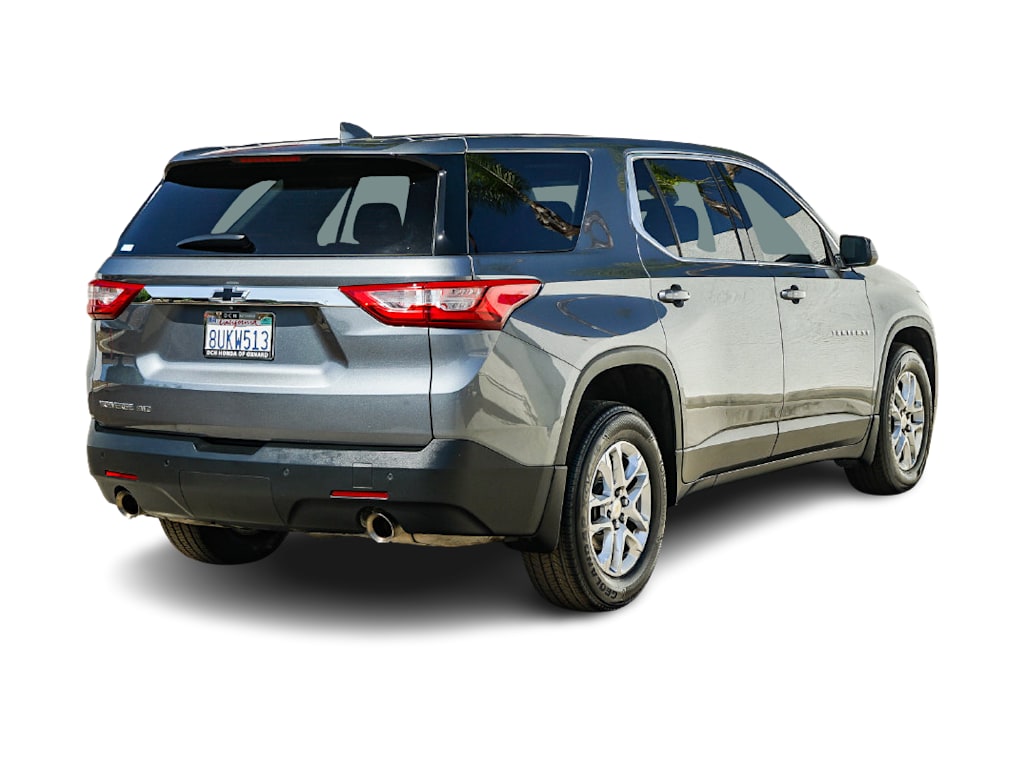 Thumbnail: 2021 Chevrolet Traverse - 18