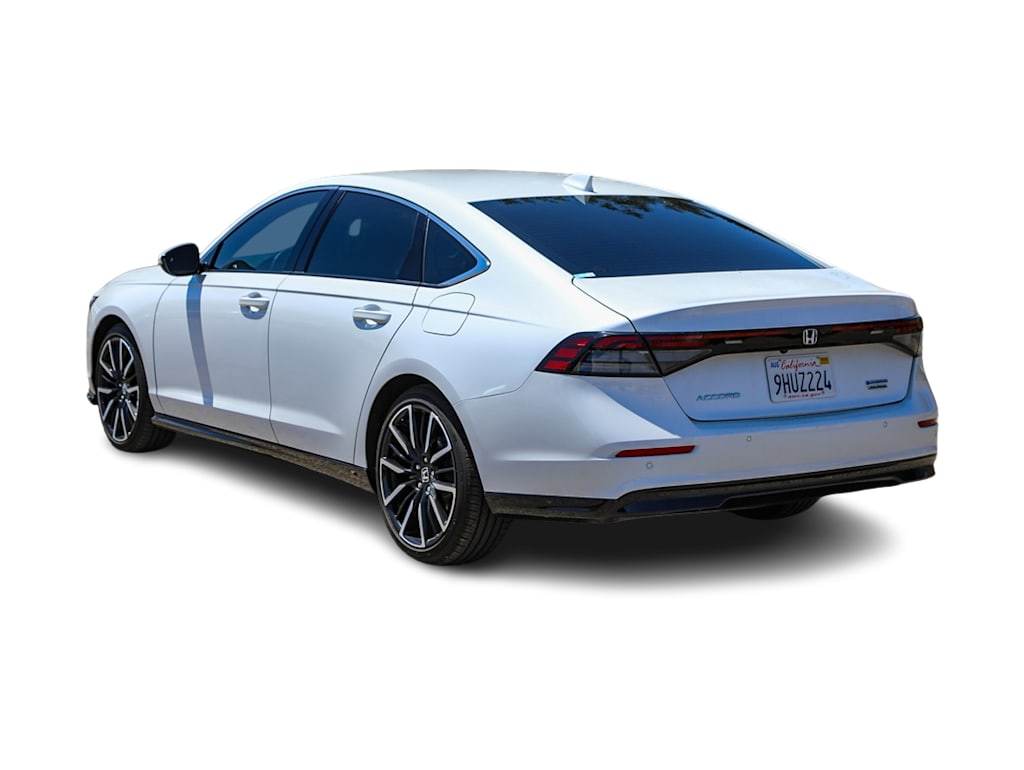 2023 Honda Accord Touring 2