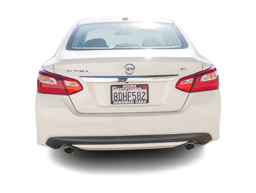 Thumbnail: 2017 Nissan Altima - 3