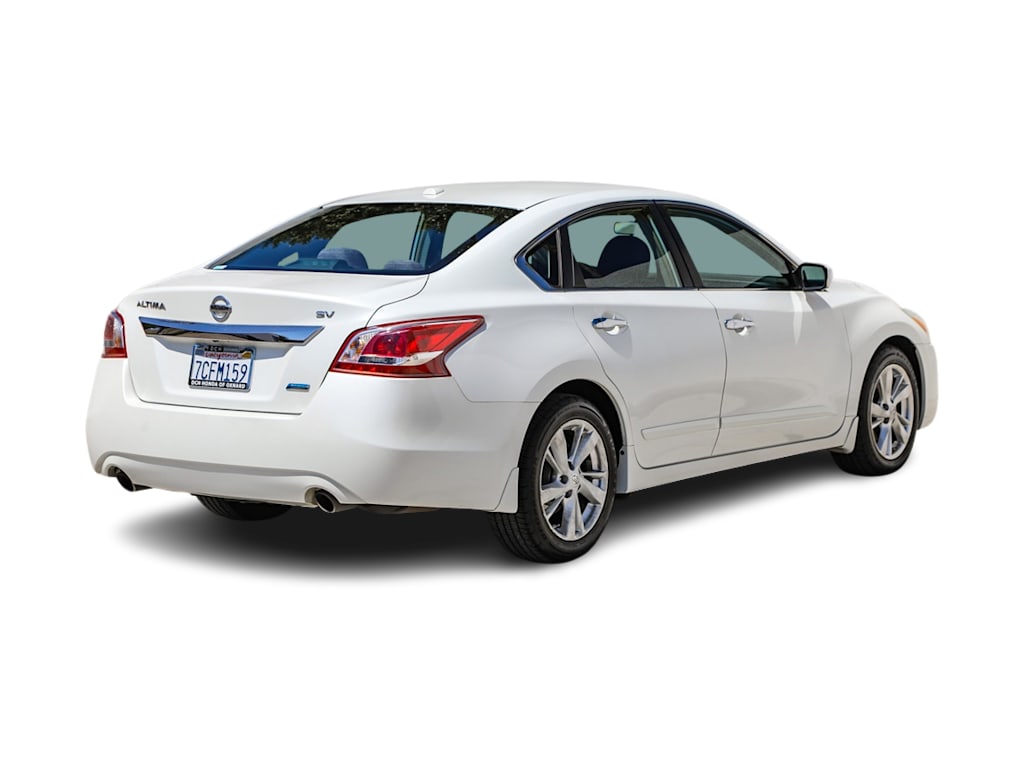 2013 Nissan Altima SV 18