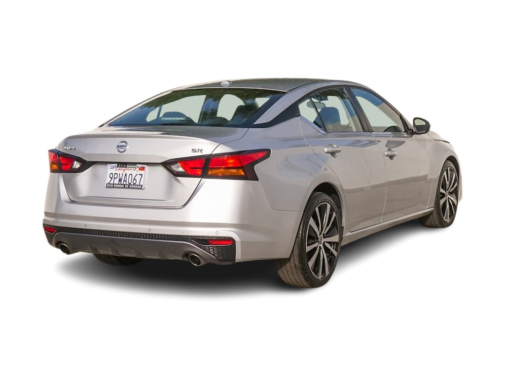 Thumbnail: 2022 Nissan Altima - 18