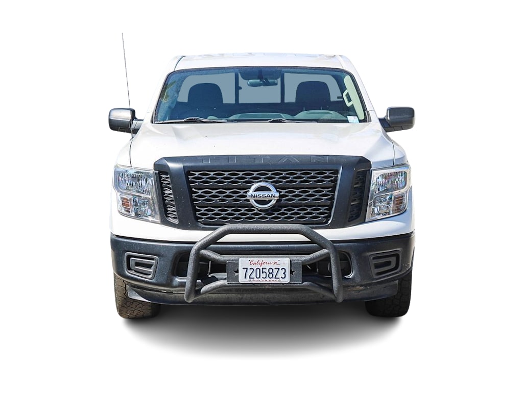 Thumbnail: 2017 Nissan Titan - 4
