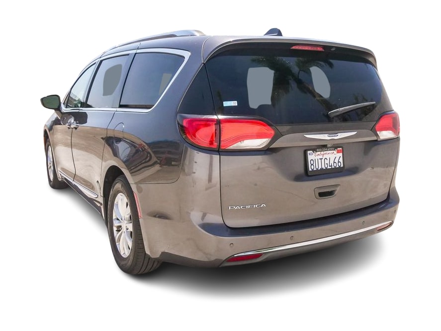 Thumbnail: 2019 Chrysler Pacifica - 2