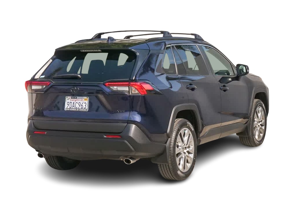 Thumbnail: 2022 Toyota RAV4 - 20