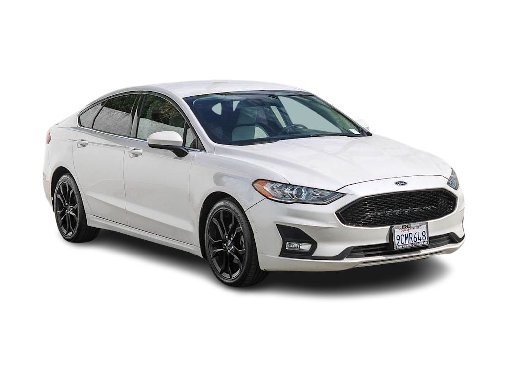 Thumbnail: 2020 Ford Fusion - 17
