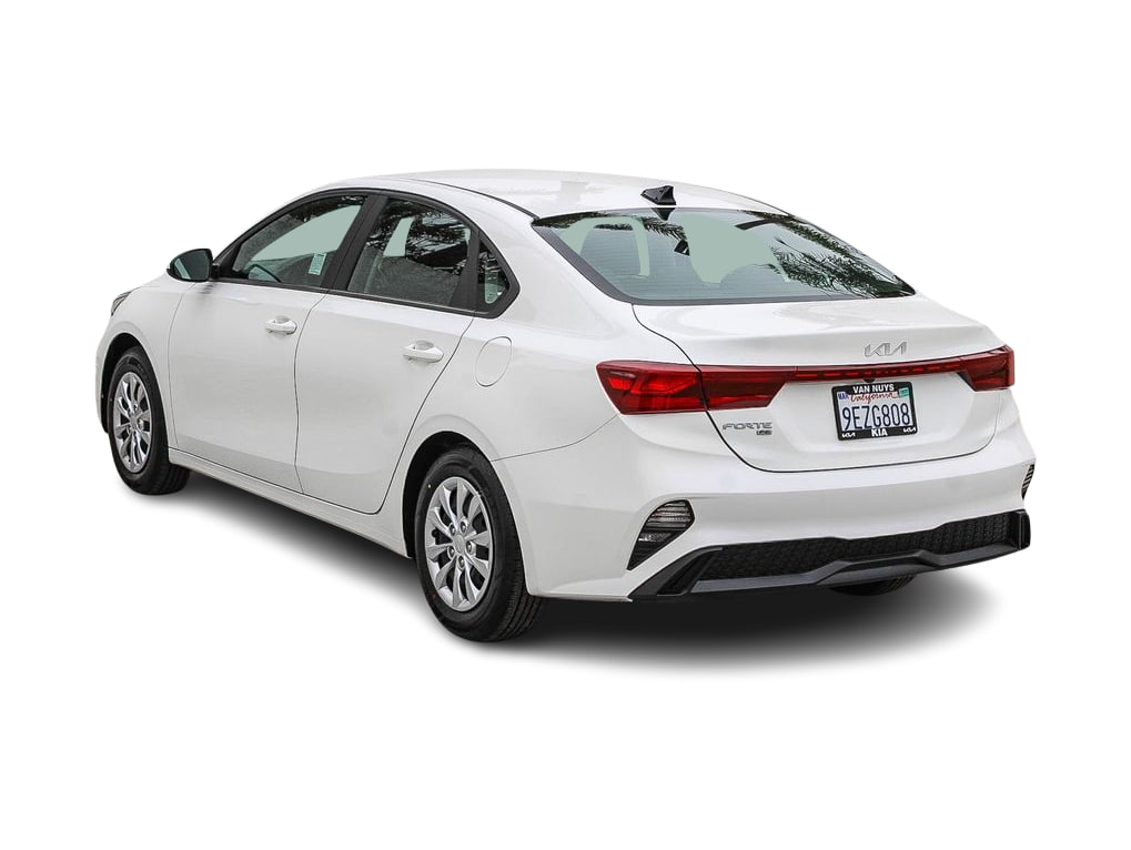 Thumbnail: 2023 Kia Forte - 3