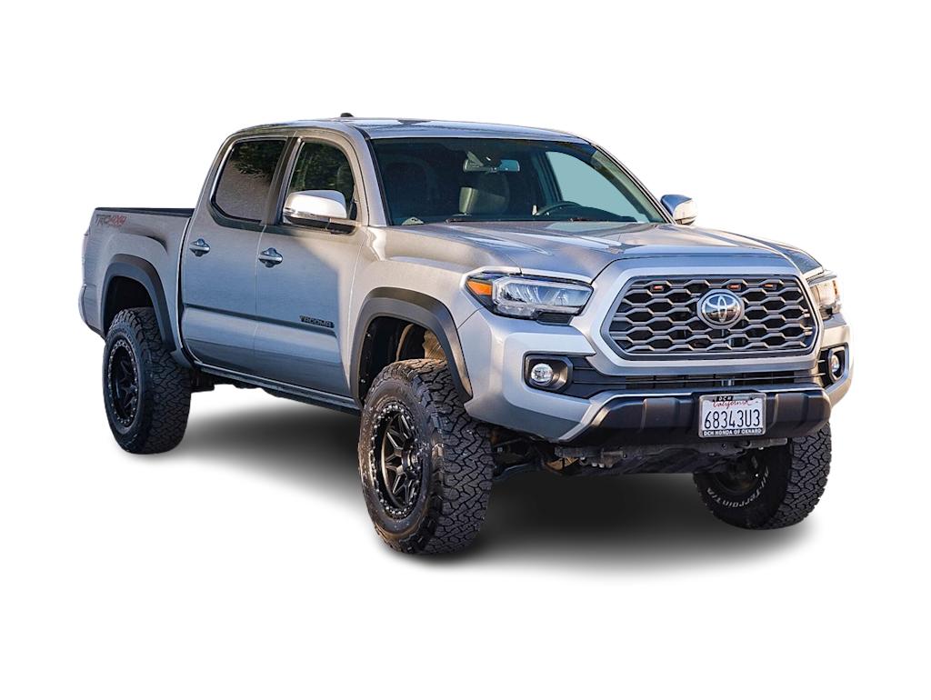 Thumbnail: 2023 Toyota Tacoma - 18