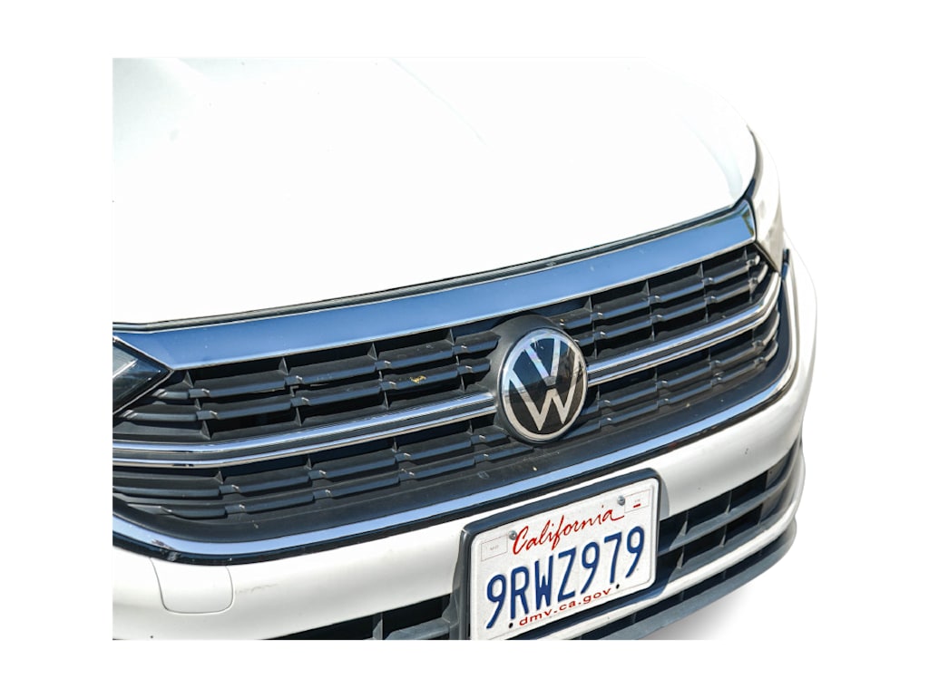 Thumbnail: 2023 Volkswagen Jetta - 8