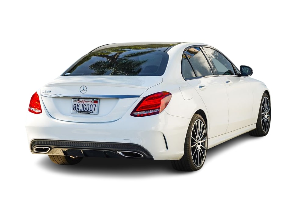 Thumbnail: 2017 Mercedes-Benz C-Class - 8
