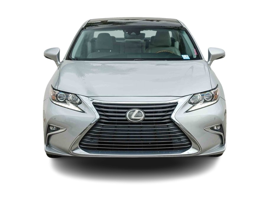 Thumbnail: 2018 Lexus ES - 4