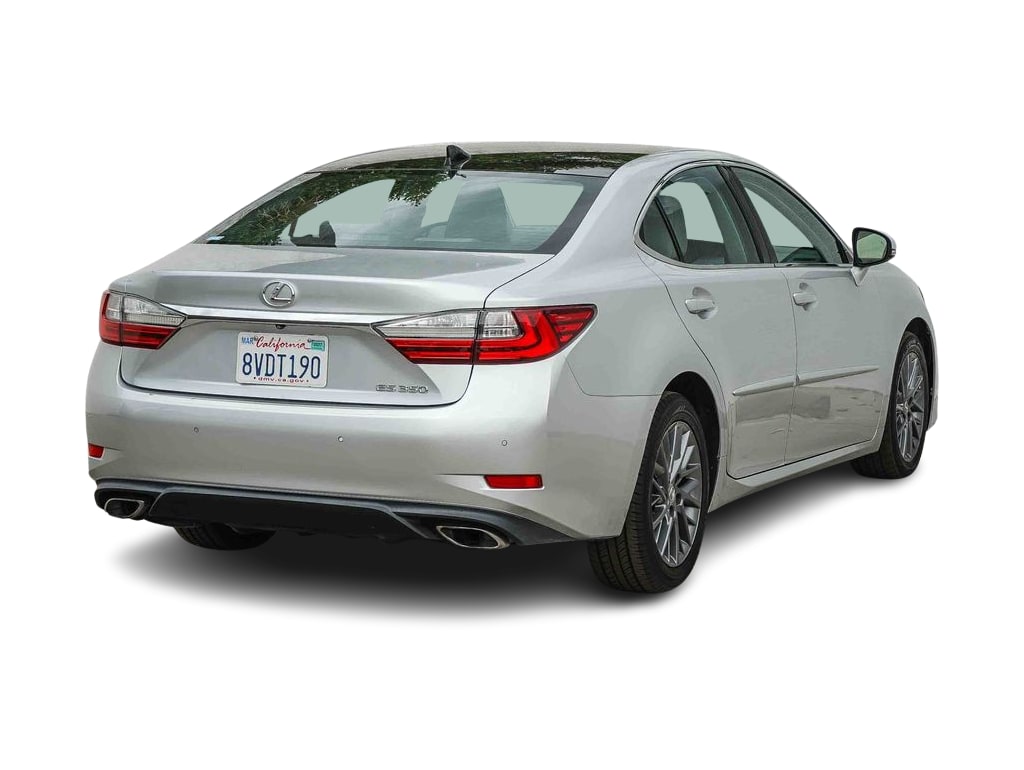 Thumbnail: 2018 Lexus ES - 9