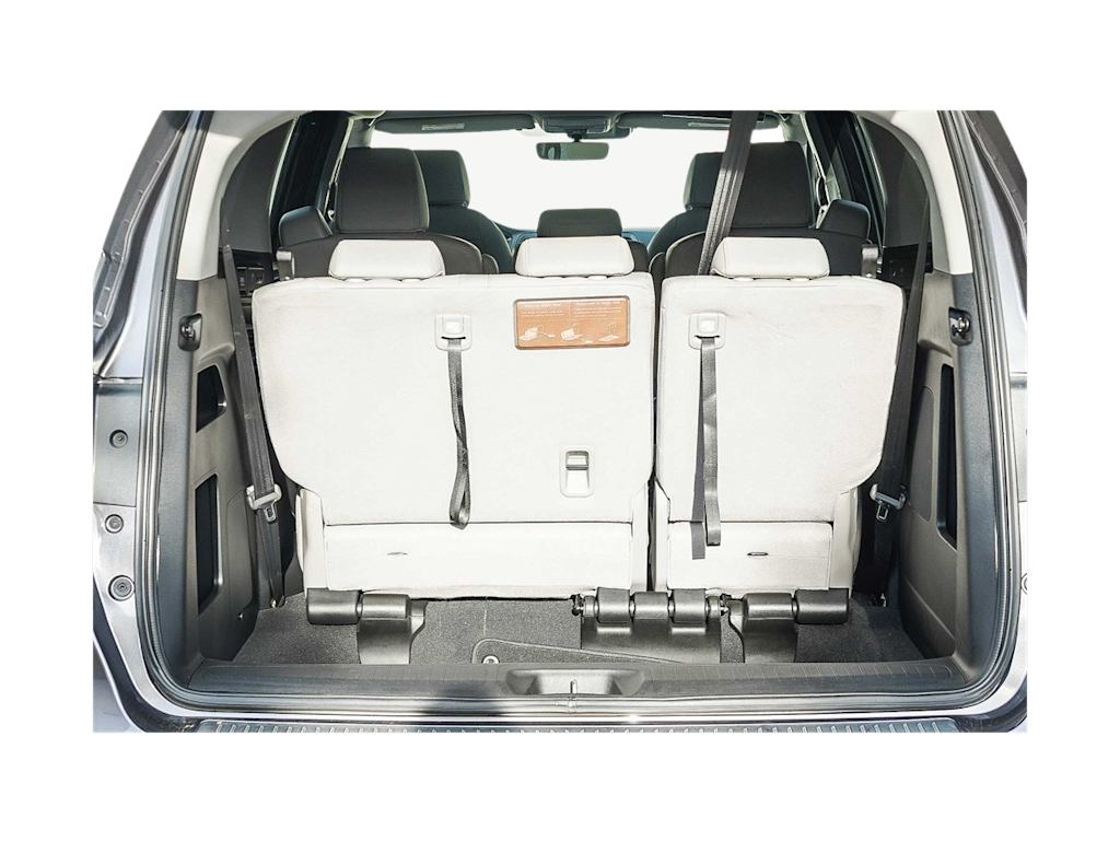 Thumbnail: 2019 Honda Odyssey - 16