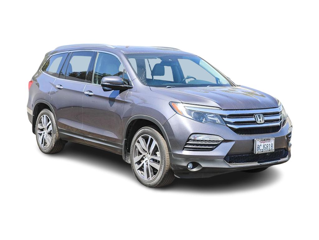 Thumbnail: 2017 Honda Pilot - 7