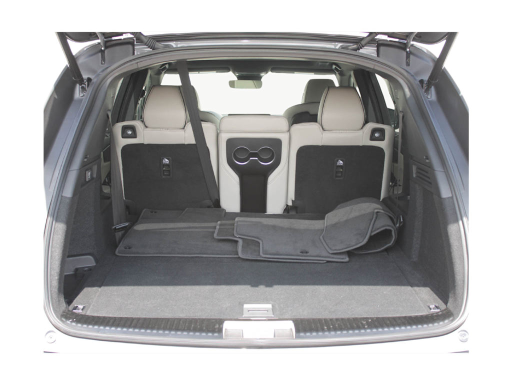 Thumbnail: 2026 Acura MDX - 15