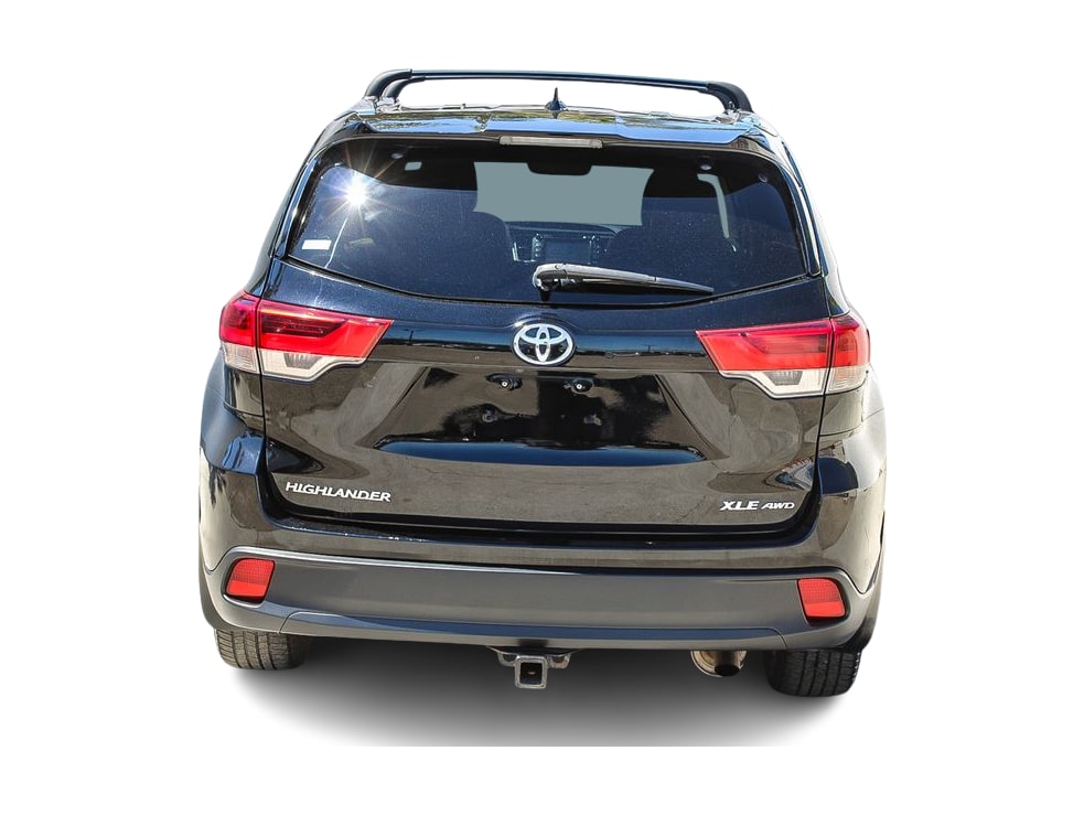 Thumbnail: 2017 Toyota Highlander - 4