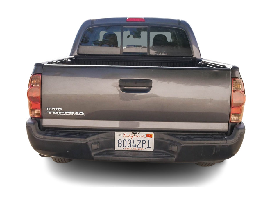 Thumbnail: 2014 Toyota Tacoma - 3