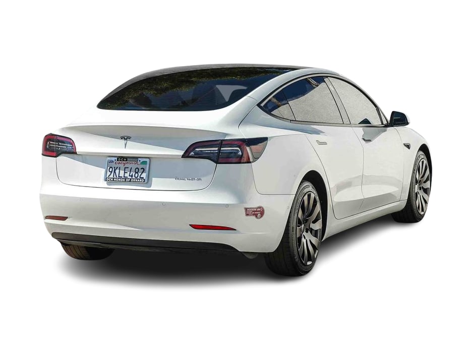 Thumbnail: 2022 Tesla Model 3 - 16
