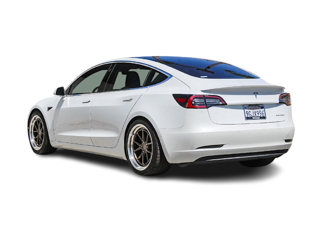 Thumbnail: 2018 Tesla Model 3 - 2
