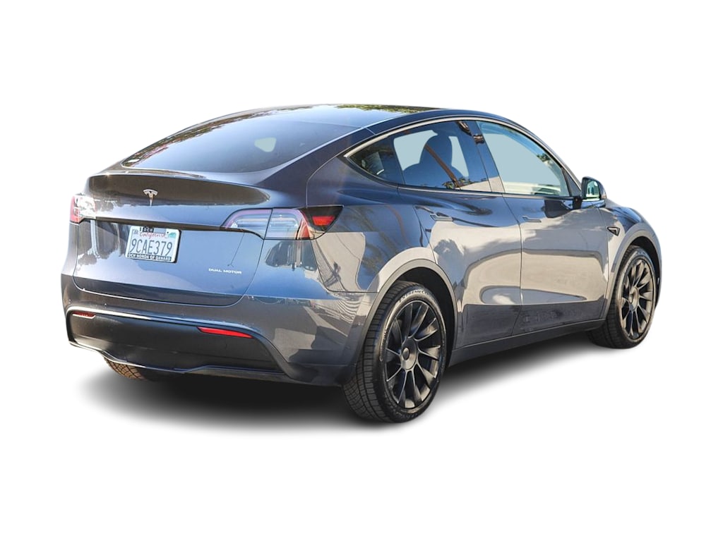 Thumbnail: 2022 Tesla Model Y - 17