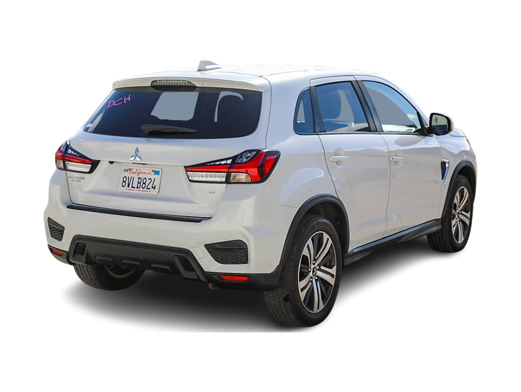 Thumbnail: 2021 Mitsubishi Outlander Sport - 8