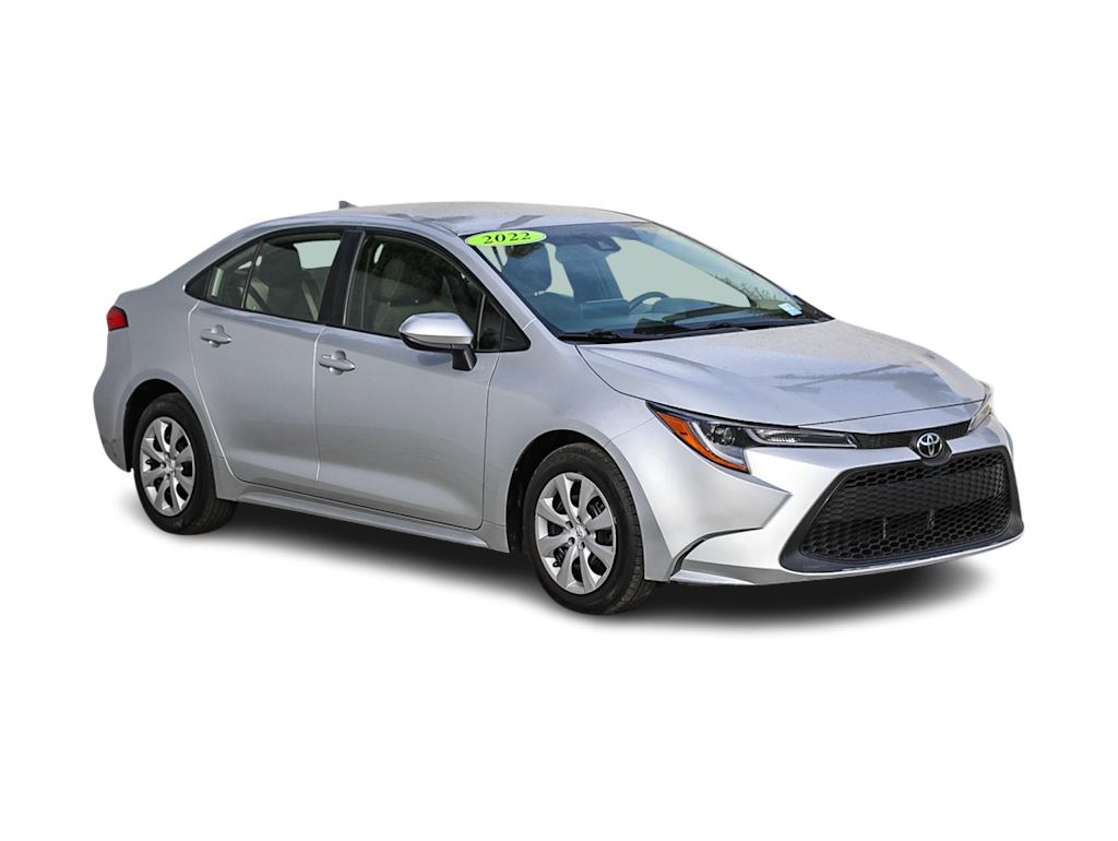 2022 Toyota Corolla LE 15