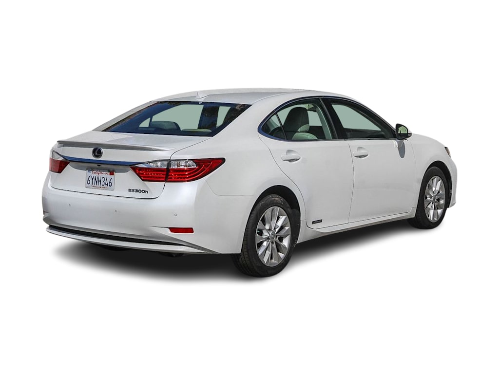 Thumbnail: 2013 Lexus ES - 8