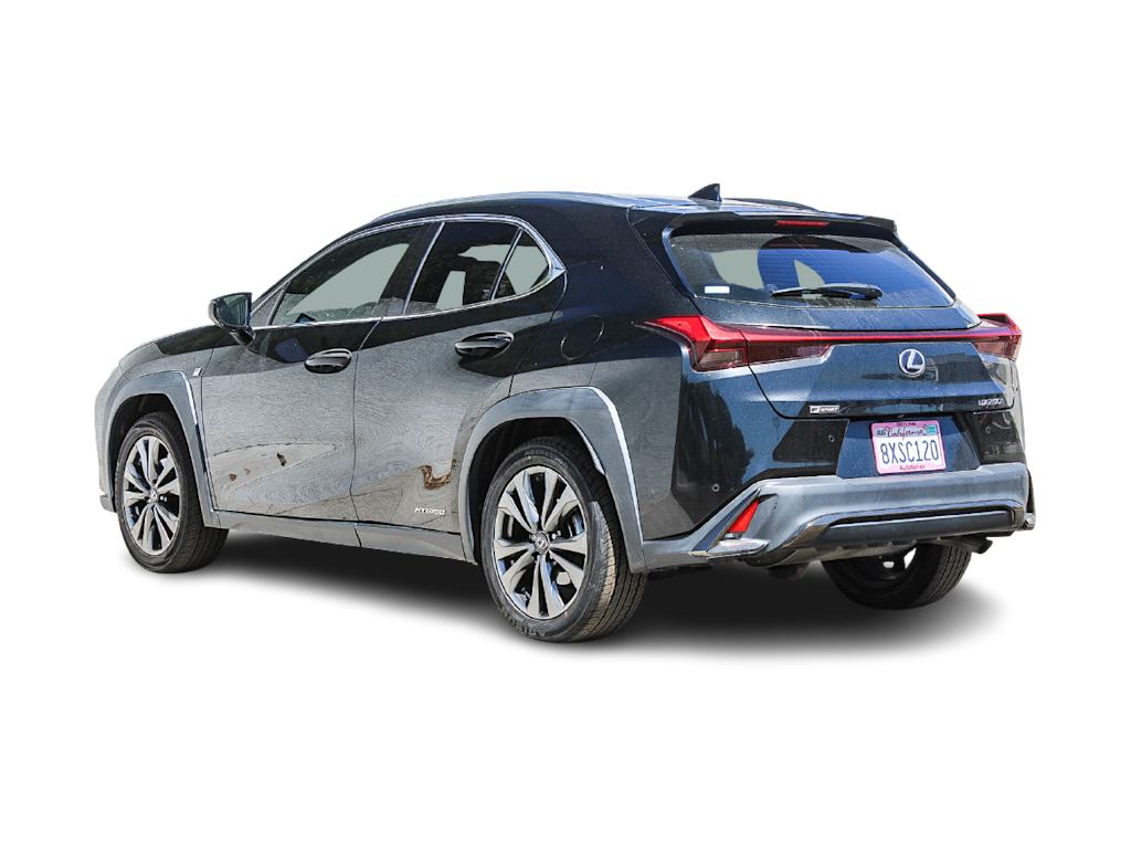 Thumbnail: 2021 Lexus UX - 2