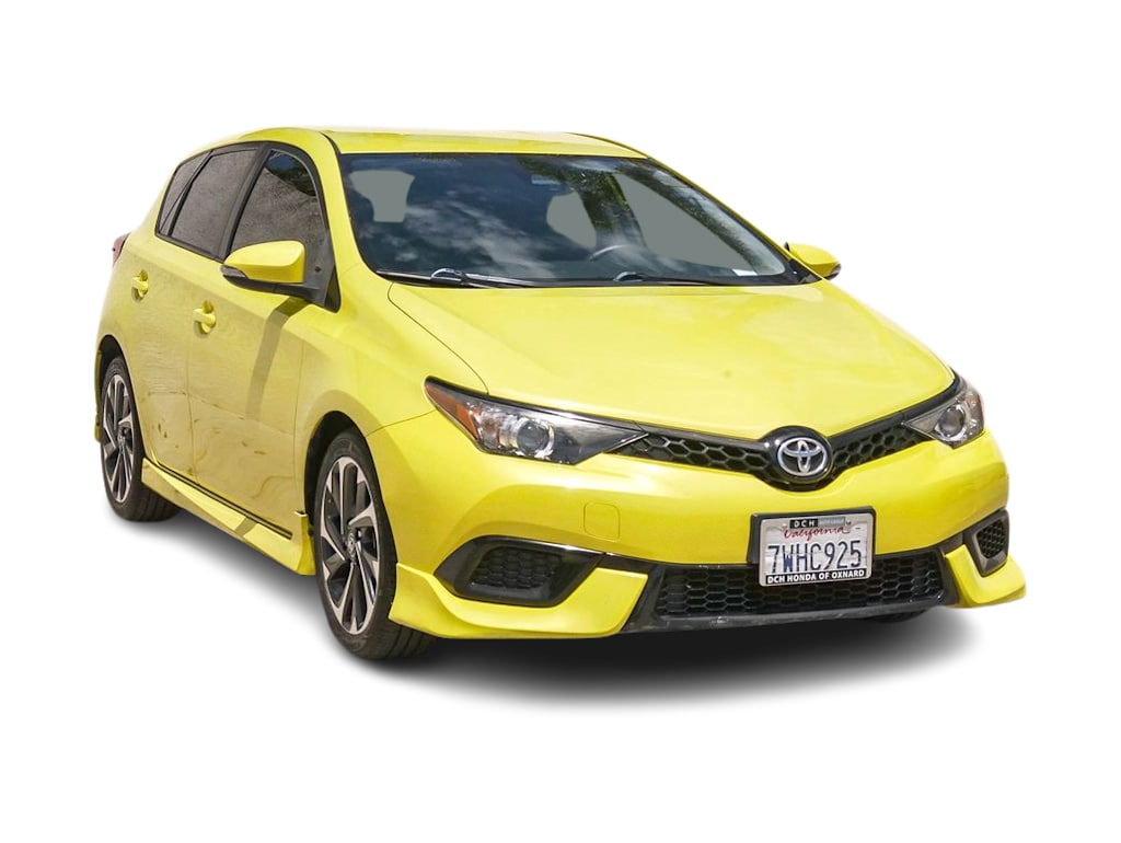 Thumbnail: 2017 Toyota Corolla iM - 16