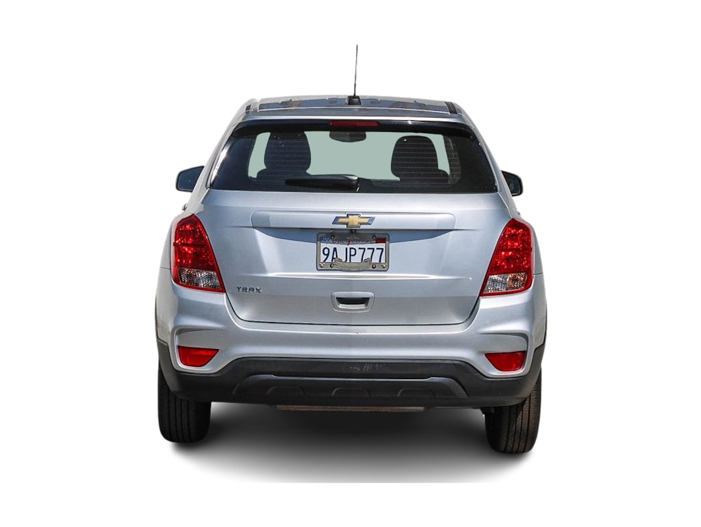 Thumbnail: 2018 Chevrolet Trax - 3