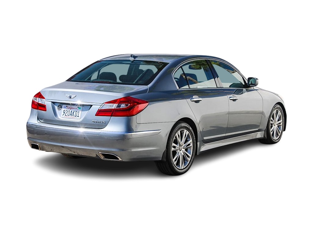 Thumbnail: 2014 Hyundai Genesis - 8