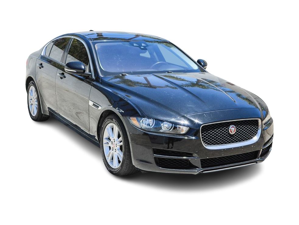 Thumbnail: 2018 Jaguar XE - 8