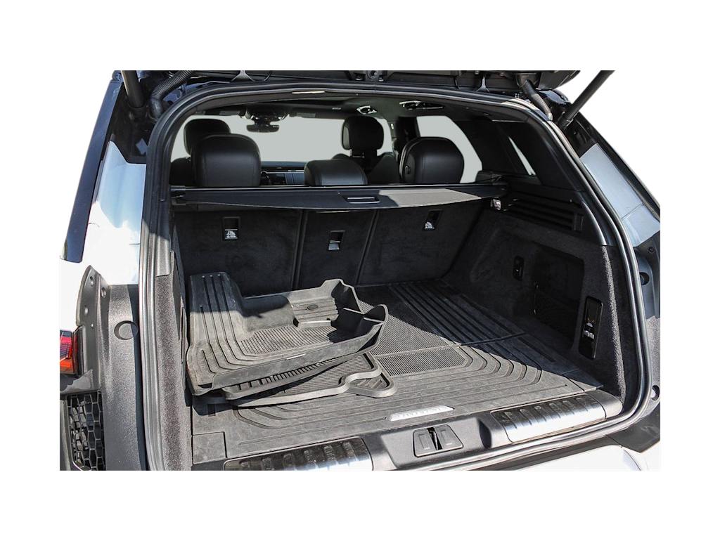Thumbnail: 2025 Land Rover Range Rover Sport - 15