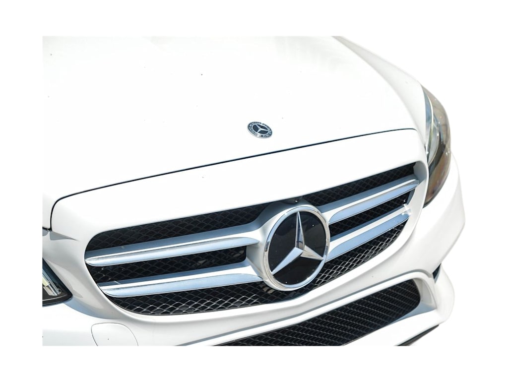Thumbnail: 2020 Mercedes-Benz C-Class - 9