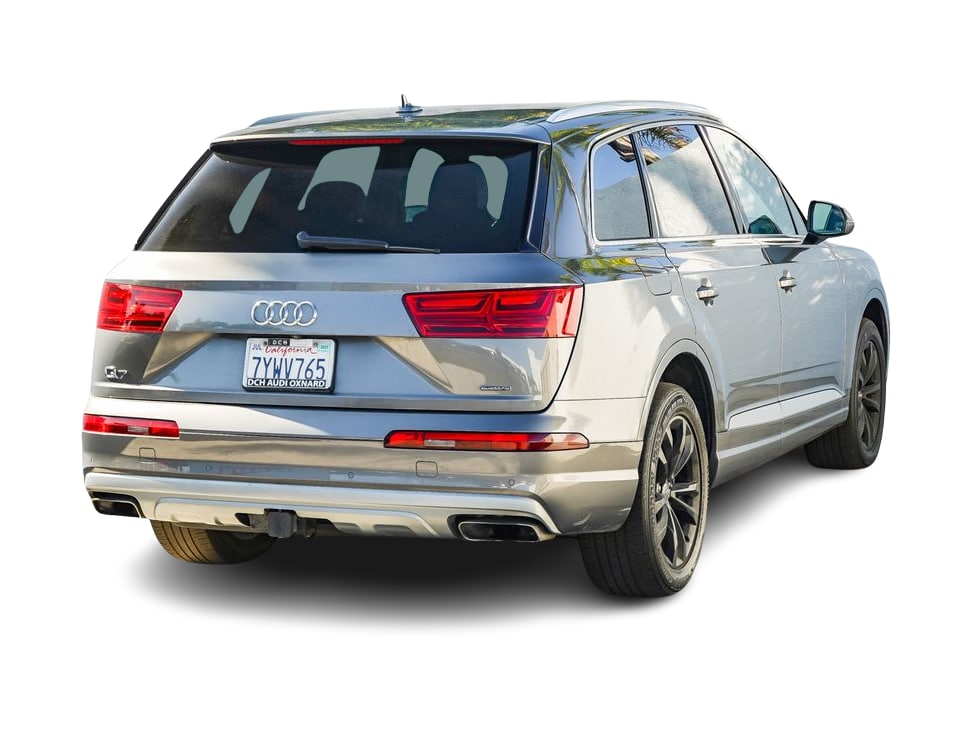 Thumbnail: 2017 Audi Q7 - 7