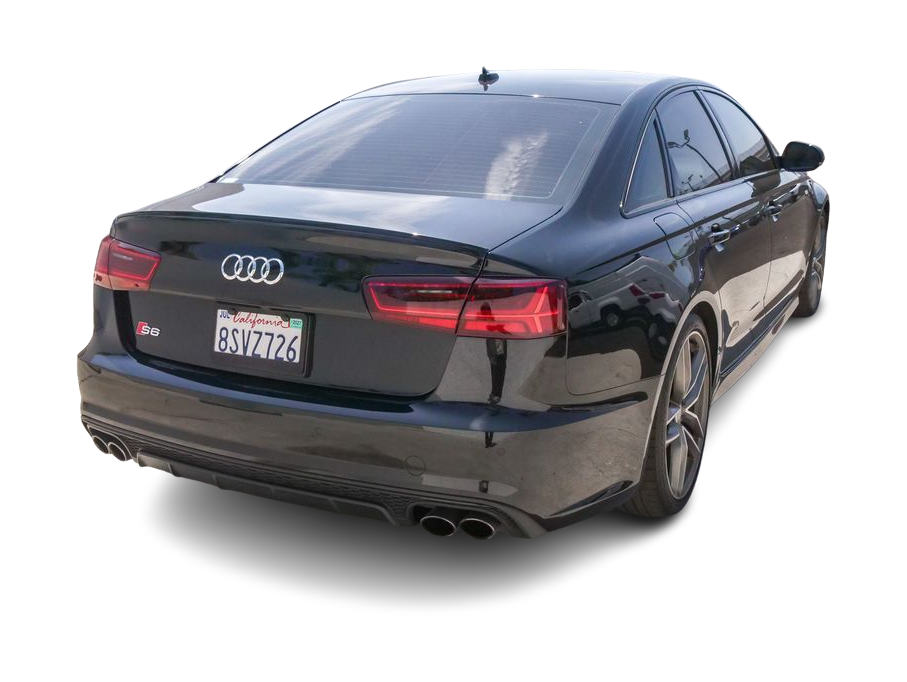 Thumbnail: 2017 Audi S6 - 10