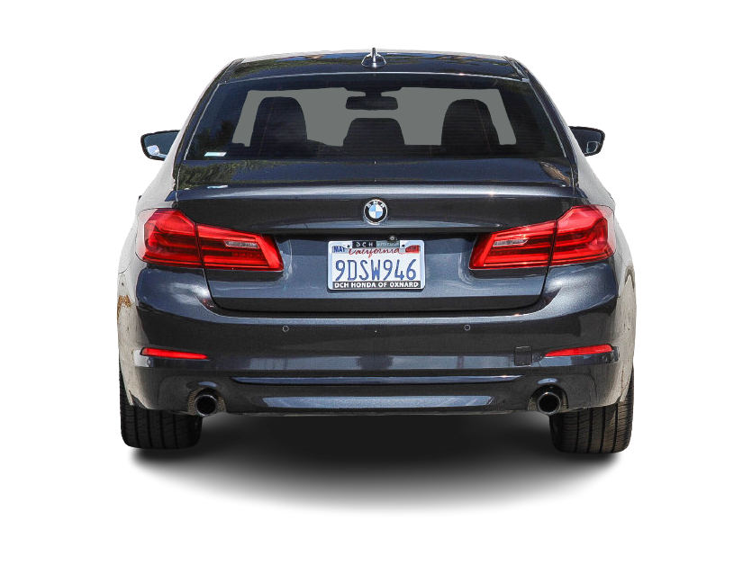 Thumbnail: 2017 BMW 5 Series - 4