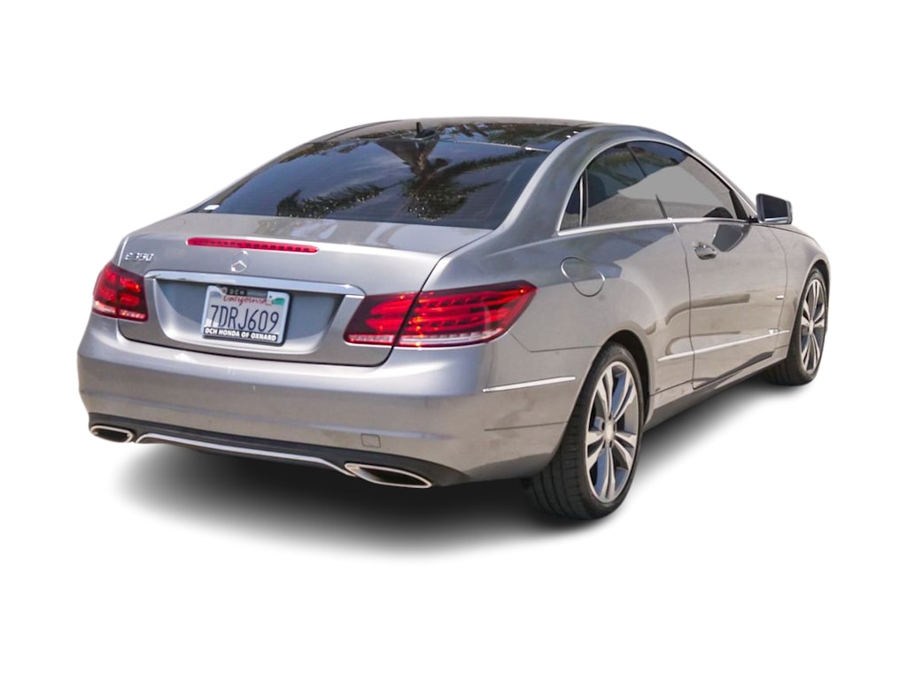 Thumbnail: 2014 Mercedes-Benz E-Class - 17