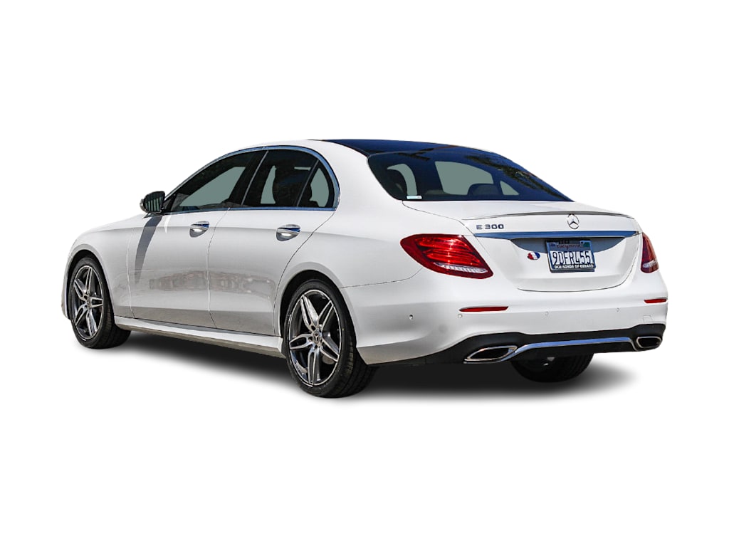 Thumbnail: 2018 Mercedes-Benz E-Class - 3
