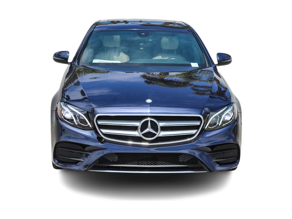 Thumbnail: 2017 Mercedes-Benz E-Class - 4