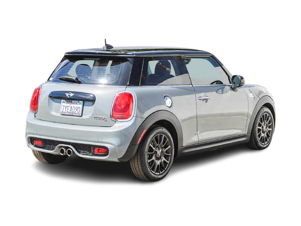 Thumbnail: 2017 MINI Cooper - 18