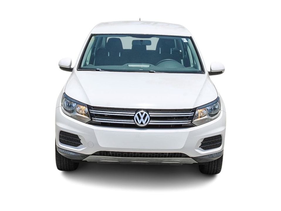 Thumbnail: 2012 Volkswagen Tiguan - 4