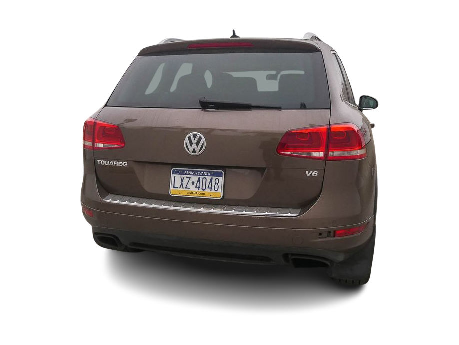Thumbnail: 2012 Volkswagen Touareg - 3