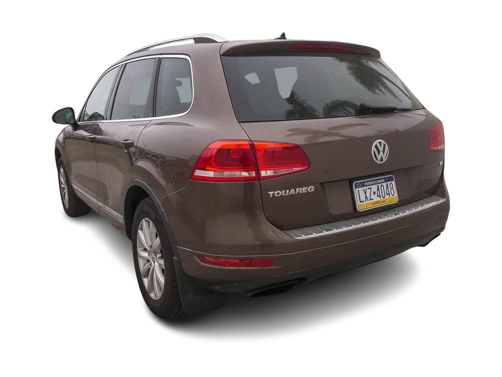 Thumbnail: 2012 Volkswagen Touareg - 2
