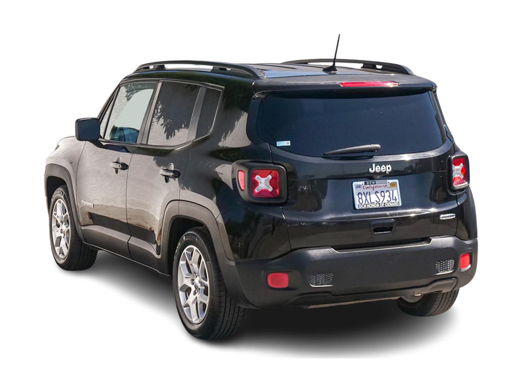 Thumbnail: 2018 Jeep Renegade - 3
