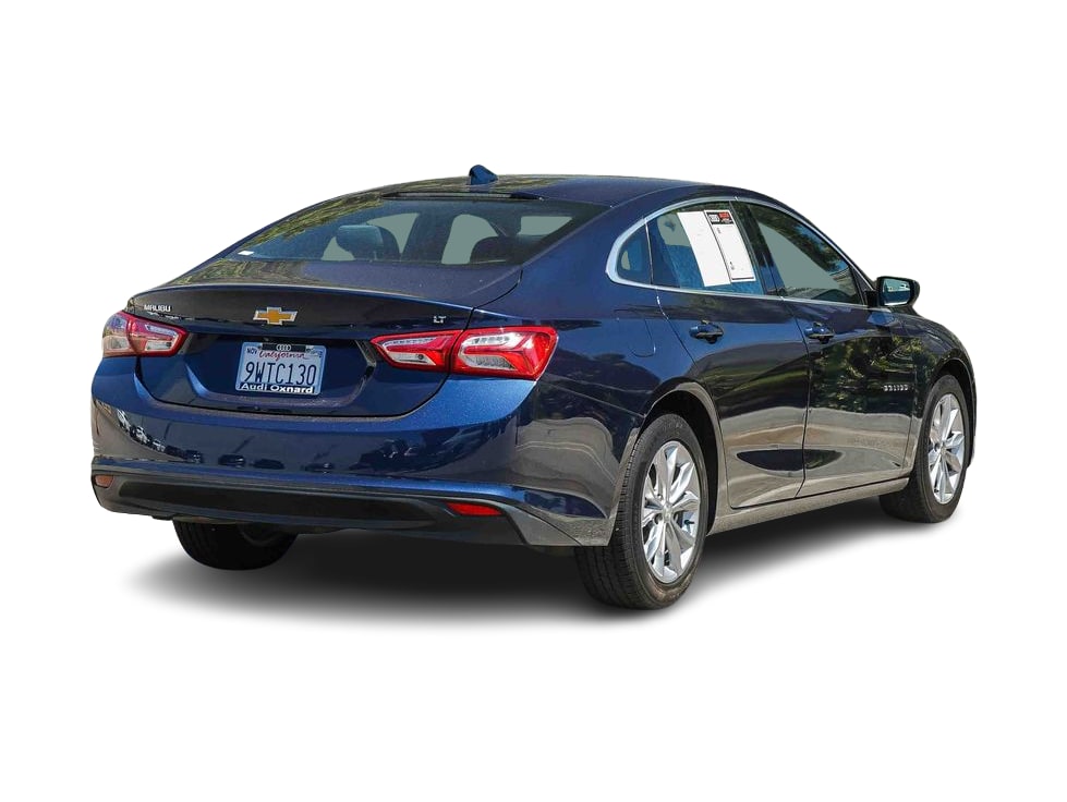 Thumbnail: 2022 Chevrolet Malibu - 18
