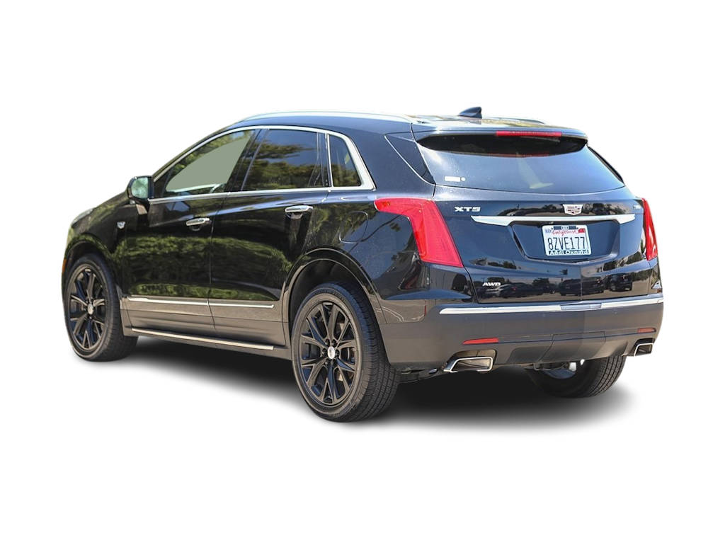 Thumbnail: 2018 Cadillac XT5 - 2